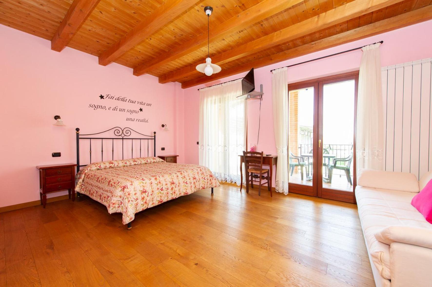 Agriturismo Lis Rosis Medea Exteriör bild